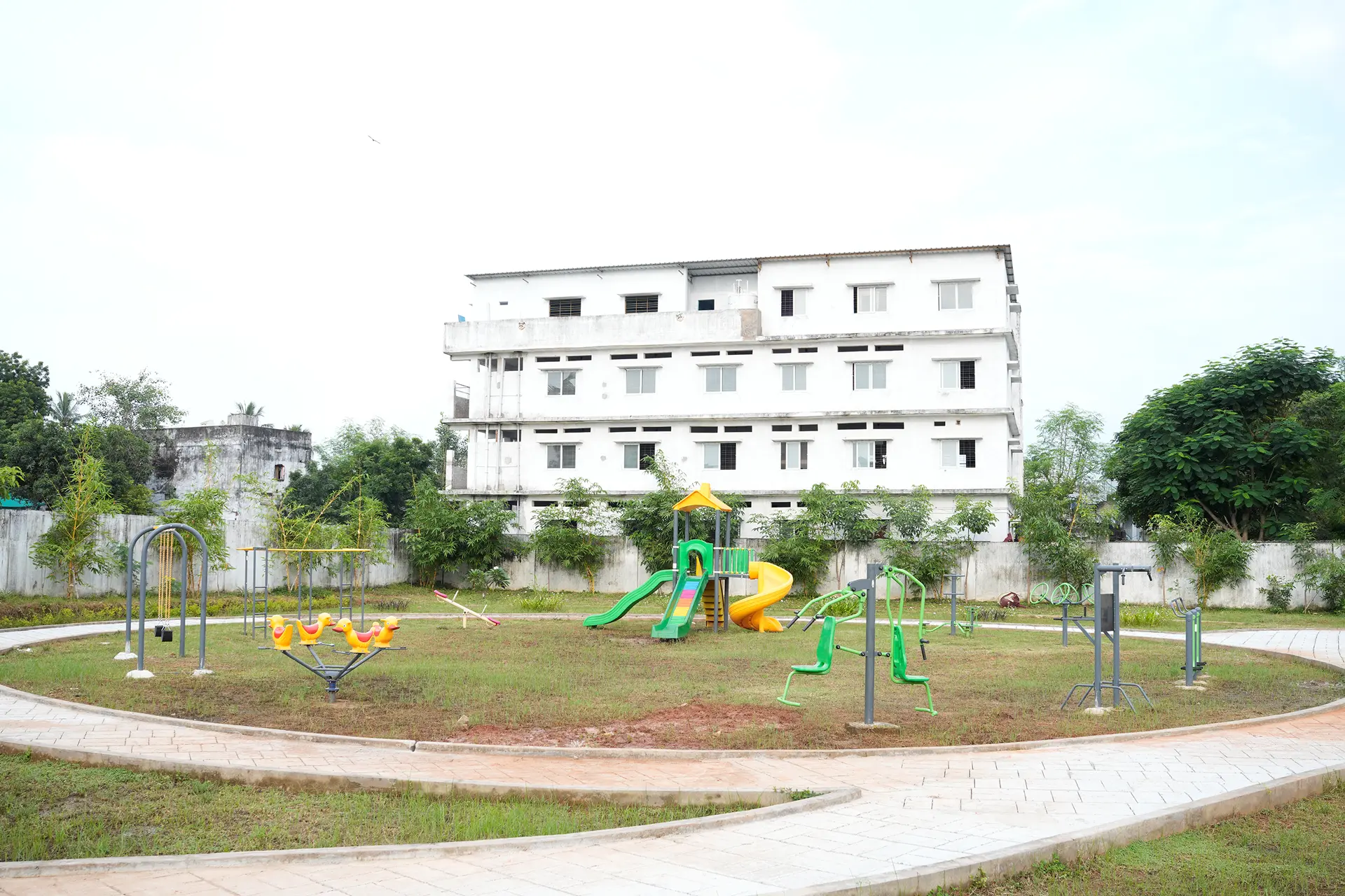 Apartment in Project